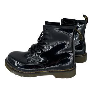 Dr. Martens Women's 1460Y Patent Lamper 8-Eye Boots Black Size 5M